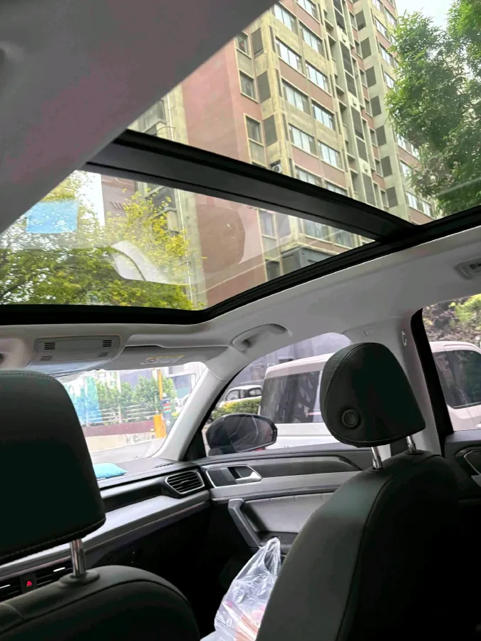 2023 Volkswagen Tayron 1.4T 150HP L4 7DCT,autocango,china used car exporter,china ev exporter,chinese used car exporter,chinese used ev exporter