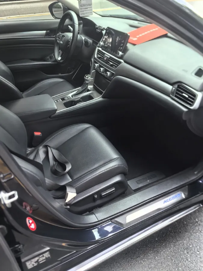 2021 Honda Accord 1.5T 194HP L4 CVT,autocango,china used car exporter,china ev exporter,chinese used car exporter,chinese used ev exporter
