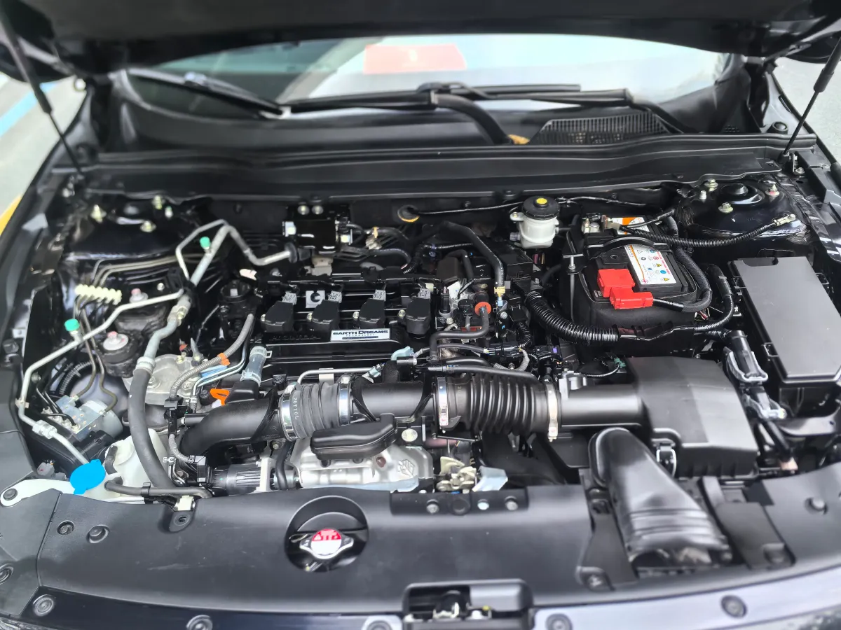 2021 Honda Accord 1.5T 194HP L4 CVT,autocango,china used car exporter,china ev exporter,chinese used car exporter,chinese used ev exporter