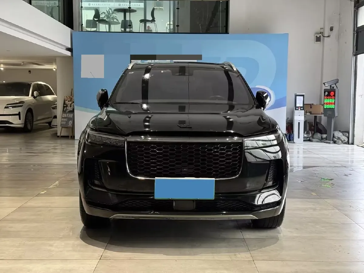 2020 Li ONE Range Extended 131HP REEV 40.5KWH,autocango,china used car exporter,china ev exporter,chinese used car exporter,chinese used ev exporter