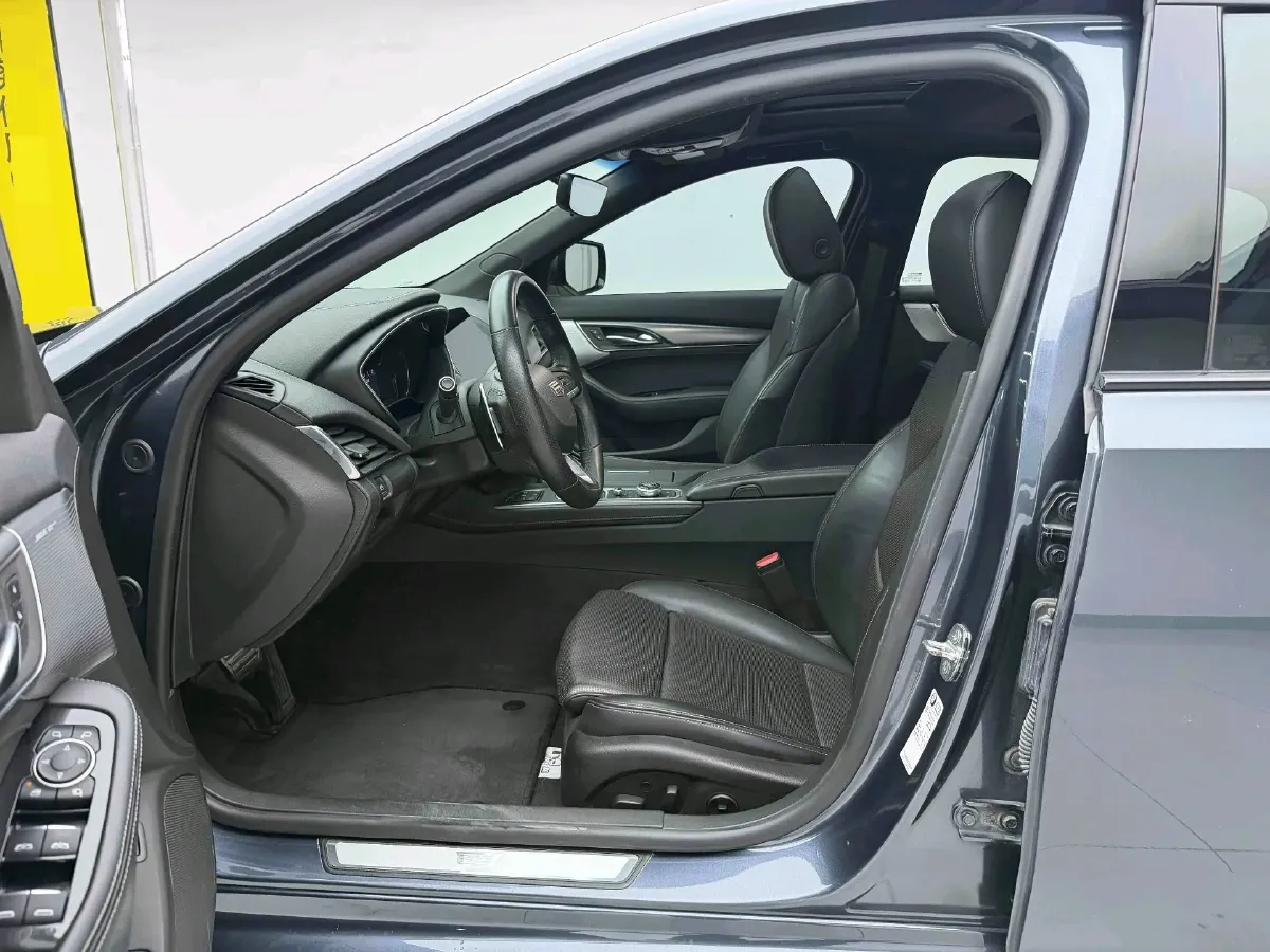 2020 Cadillac CT5 2.0T 237HP L4 10AT,autocango,china used car exporter,china ev exporter,chinese used car exporter,chinese used ev exporter