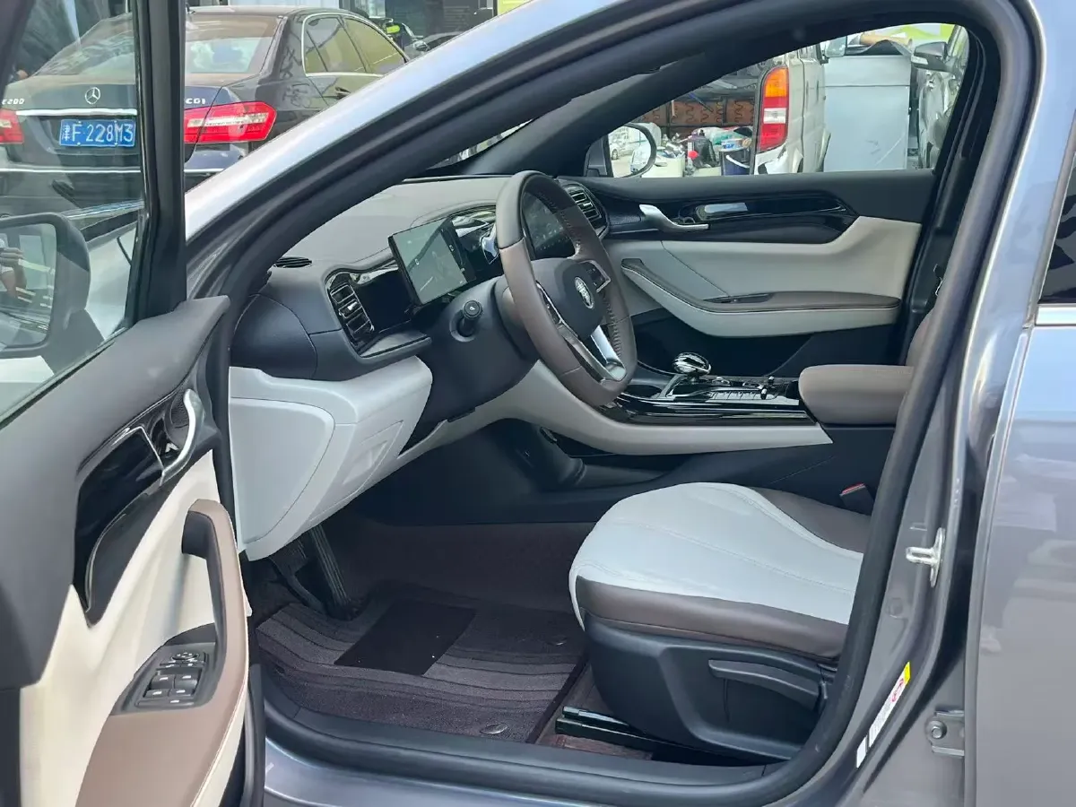 2024 BYD Qin Plus 1.5L 110HP L4 E-CVT PHEV 8.32KWH,autocango,china used car exporter,china ev exporter,chinese used car exporter,chinese used ev exporter