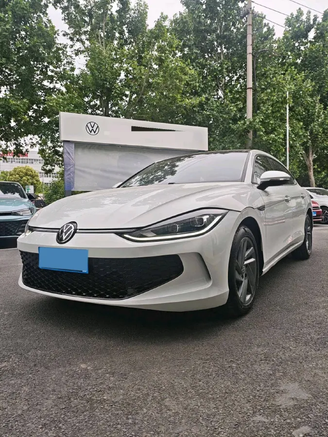 2024 Volkswagen Lamando 1.2T 116HP L4 7DCT,autocango,china used car exporter,china ev exporter,chinese used car exporter,chinese used ev exporter