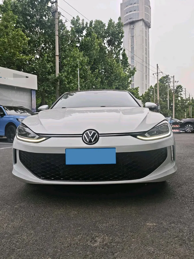 2024 Volkswagen Lamando 1.2T 116HP L4 7DCT,autocango,china used car exporter,china ev exporter,chinese used car exporter,chinese used ev exporter