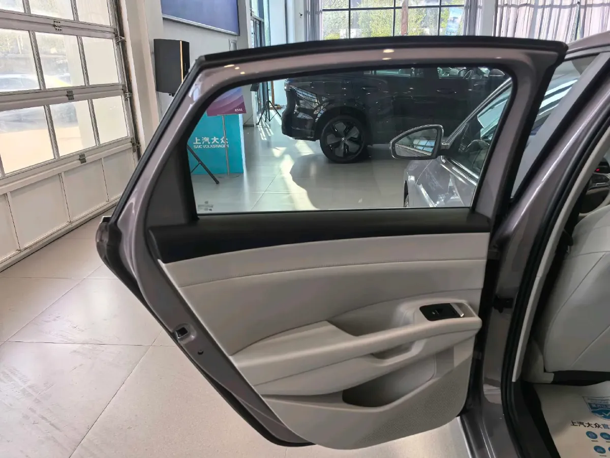 2026 Volkswagen Lavida 1.5T 160HP L4 7DCT,autocango,china used car exporter,china ev exporter,chinese used car exporter,chinese used ev exporter