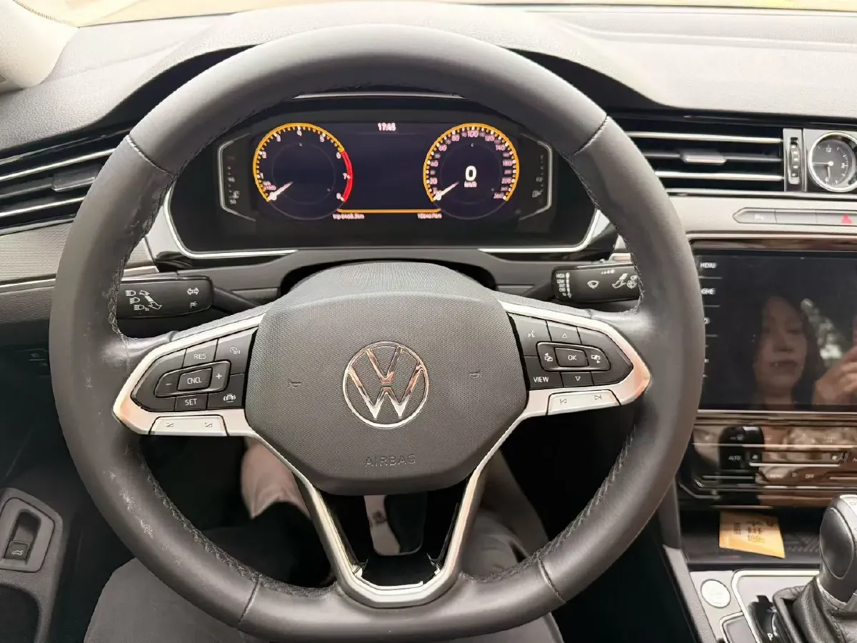 2020 Volkswagen Magotan 2.0T 186HP L4 7DCT,autocango,china used car exporter,china ev exporter,chinese used car exporter,chinese used ev exporter