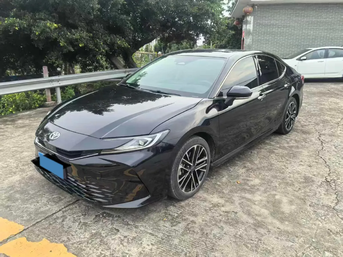 2024 Toyota Camry 2.0L 152HP L4 E-CVT Hybrid,autocango,china used car exporter,china ev exporter,chinese used car exporter,chinese used ev exporter