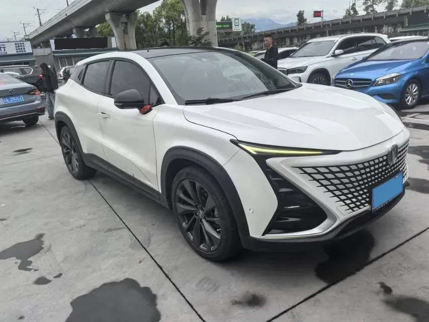 2020 ChangAn UNI-T 1.5T 180HP L4 7DCT,autocango,china used car exporter,china ev exporter,chinese used car exporter,chinese used ev exporter