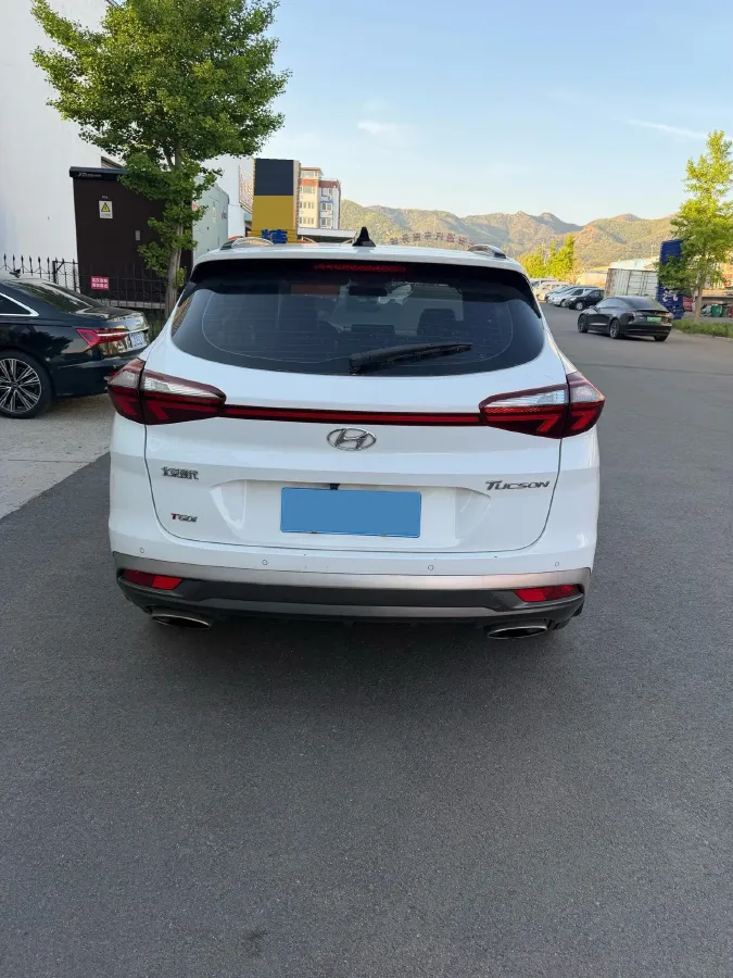 2019 Hyundai Tucson 1.6T 177HP L4 7DCT,autocango,china used car exporter,china ev exporter,chinese used car exporter,chinese used ev exporter