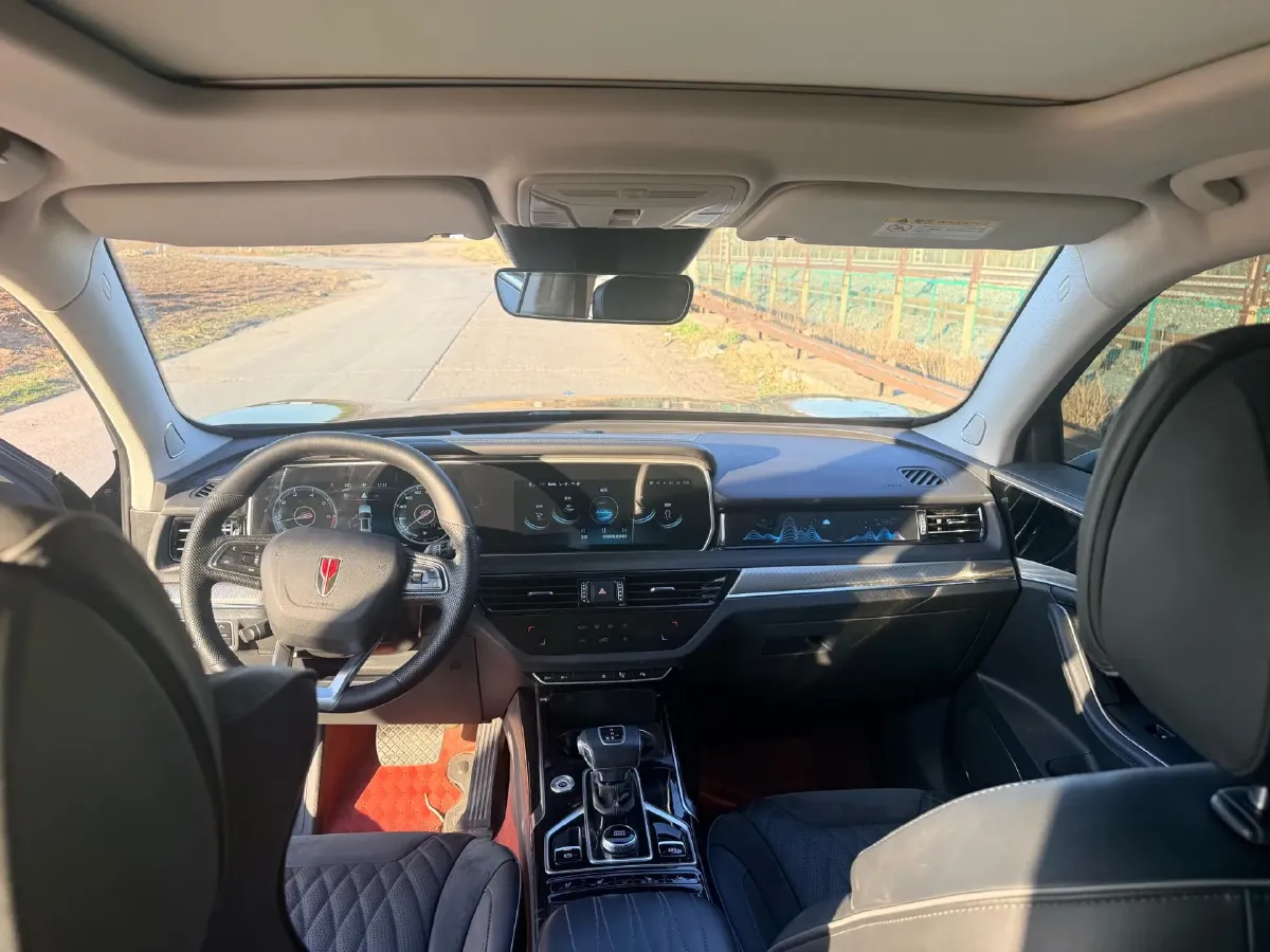 2022 HongQi HS5 2.0T 224HP L4 6AT,autocango,china used car exporter,china ev exporter,chinese used car exporter,chinese used ev exporter