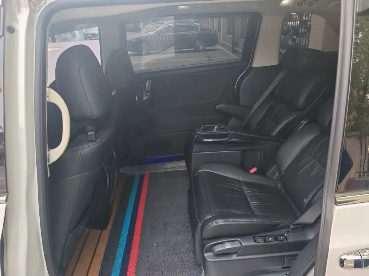 2021 Honda Odyssey 2.0L 146HP L4 E-CVT Hybrid,autocango,china used car exporter,china ev exporter,chinese used car exporter,chinese used ev exporter