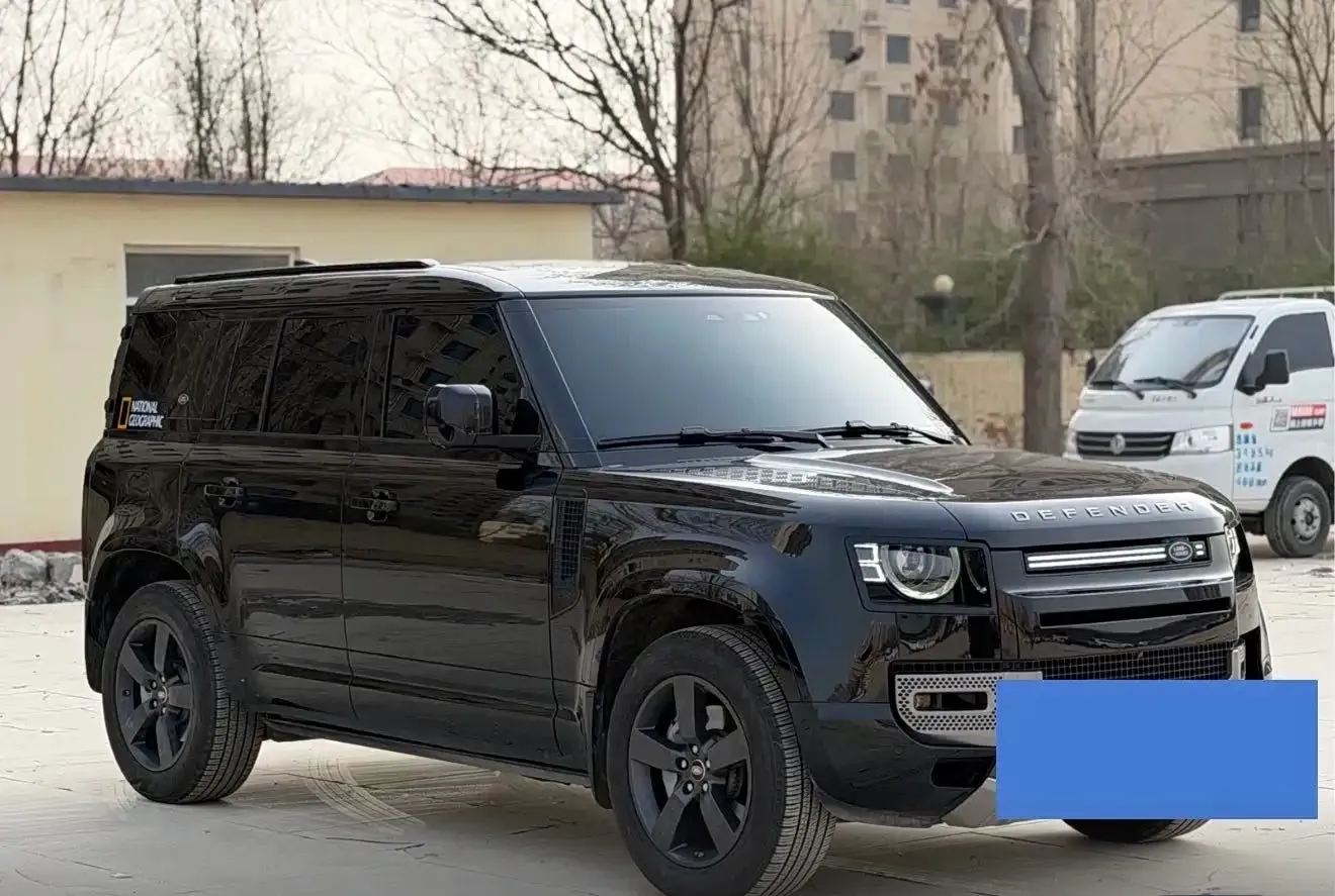 2024 Land Rover Defender 3.0T 400HP L6 8AT,autocango,china used car exporter,china ev exporter,chinese used car exporter,chinese used ev exporter