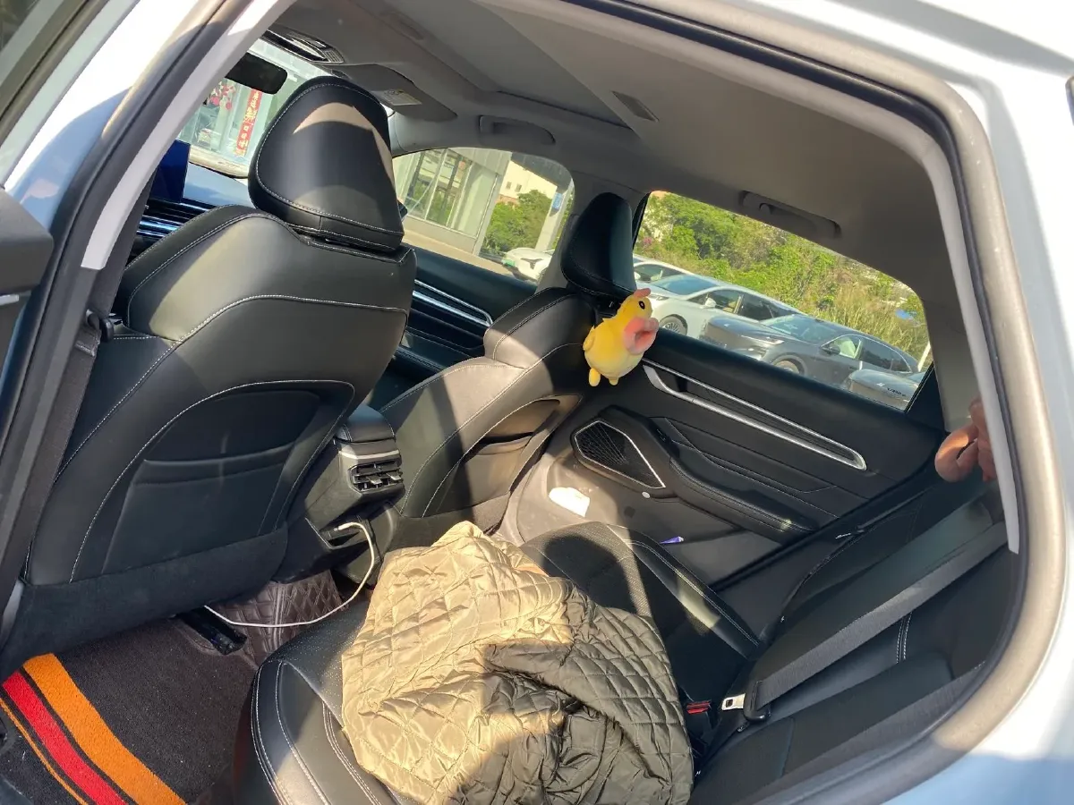 2023 Geely Emgrand 1.5L 127HP L4 CVT,autocango,china used car exporter,china ev exporter,chinese used car exporter,chinese used ev exporter