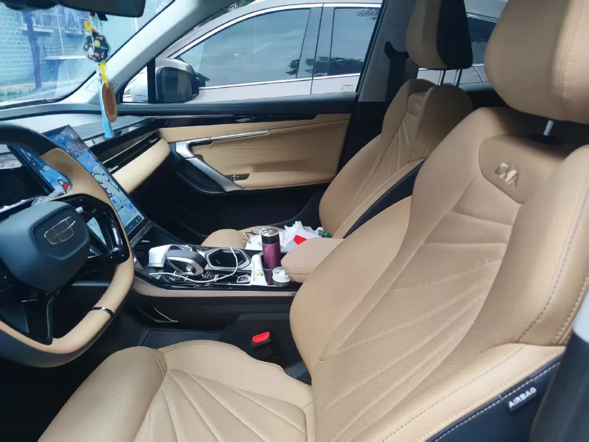 2023 Geely StarRay 1.5T 181HP L4 7DCT,autocango,china used car exporter,china ev exporter,chinese used car exporter,chinese used ev exporter