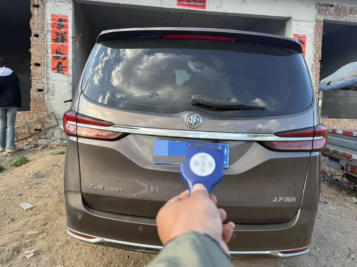 2021 Buick GL8 2.0T 237HP L4 9AT,autocango,china used car exporter,china ev exporter,chinese used car exporter,chinese used ev exporter