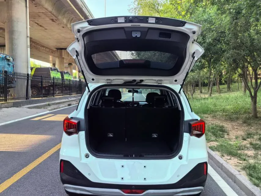 2021 GAC Trumpchi GS3 1.5T 169HP L4 6AT,autocango,china used car exporter,china ev exporter,chinese used car exporter,chinese used ev exporter