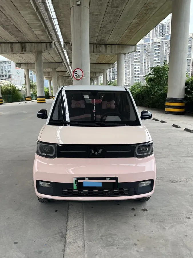 2022 WuLing HongGuang MINI EV BEV 9KWH,autocango,china used car exporter,china ev exporter,chinese used car exporter,chinese used ev exporter