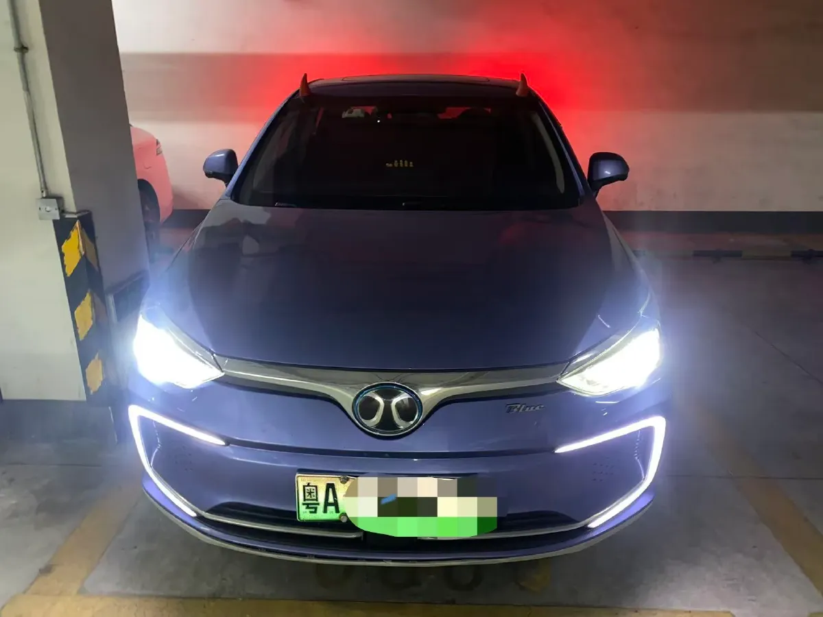 2018 BeiJing Auto EU5 BEV 53.66KWH,autocango,china used car exporter,china ev exporter,chinese used car exporter,chinese used ev exporter
