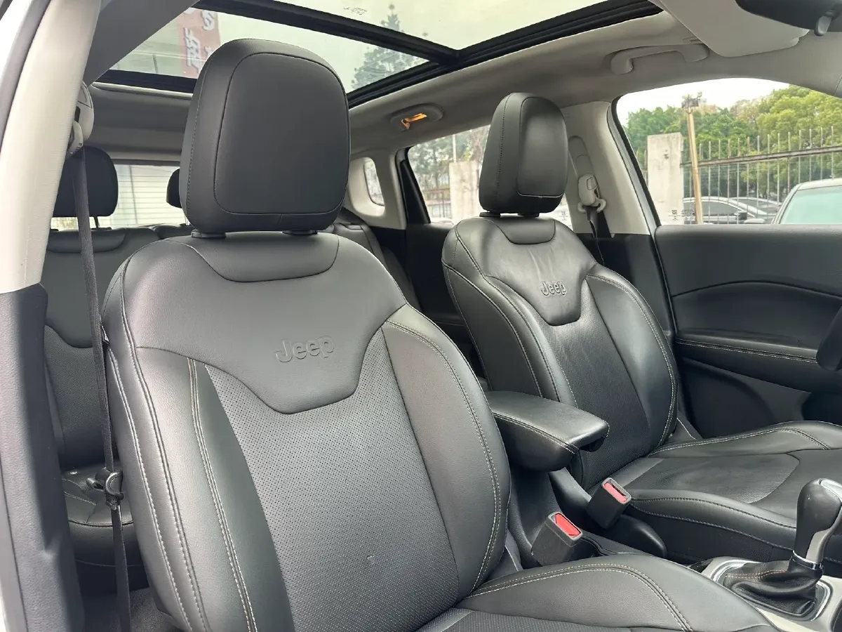 2019 Jeep Compass 1.4T 165HP L4 7DCT,autocango,china used car exporter,china ev exporter,chinese used car exporter,chinese used ev exporter