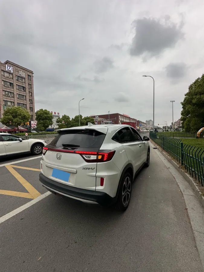 2021 Honda XR-V 1.5L 131HP L4 CVT,autocango,china used car exporter,china ev exporter,chinese used car exporter,chinese used ev exporter