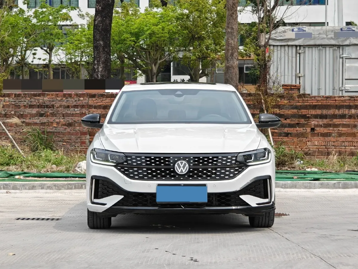 2024 Volkswagen Lavida 1.5T 160HP L4 7DCT,autocango,china used car exporter,china ev exporter,chinese used car exporter,chinese used ev exporter