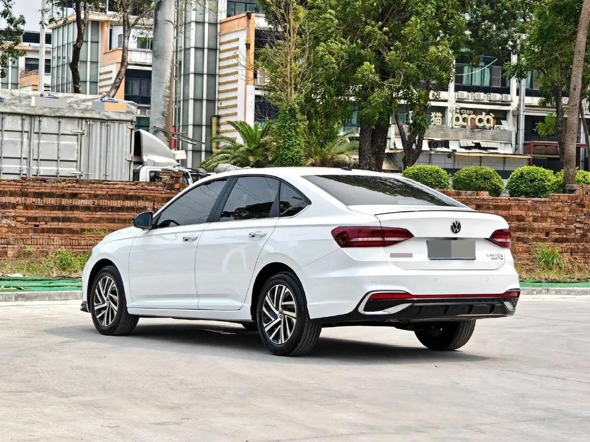 2024 Volkswagen Lavida 1.5T 160HP L4 7DCT,autocango,china used car exporter,china ev exporter,chinese used car exporter,chinese used ev exporter