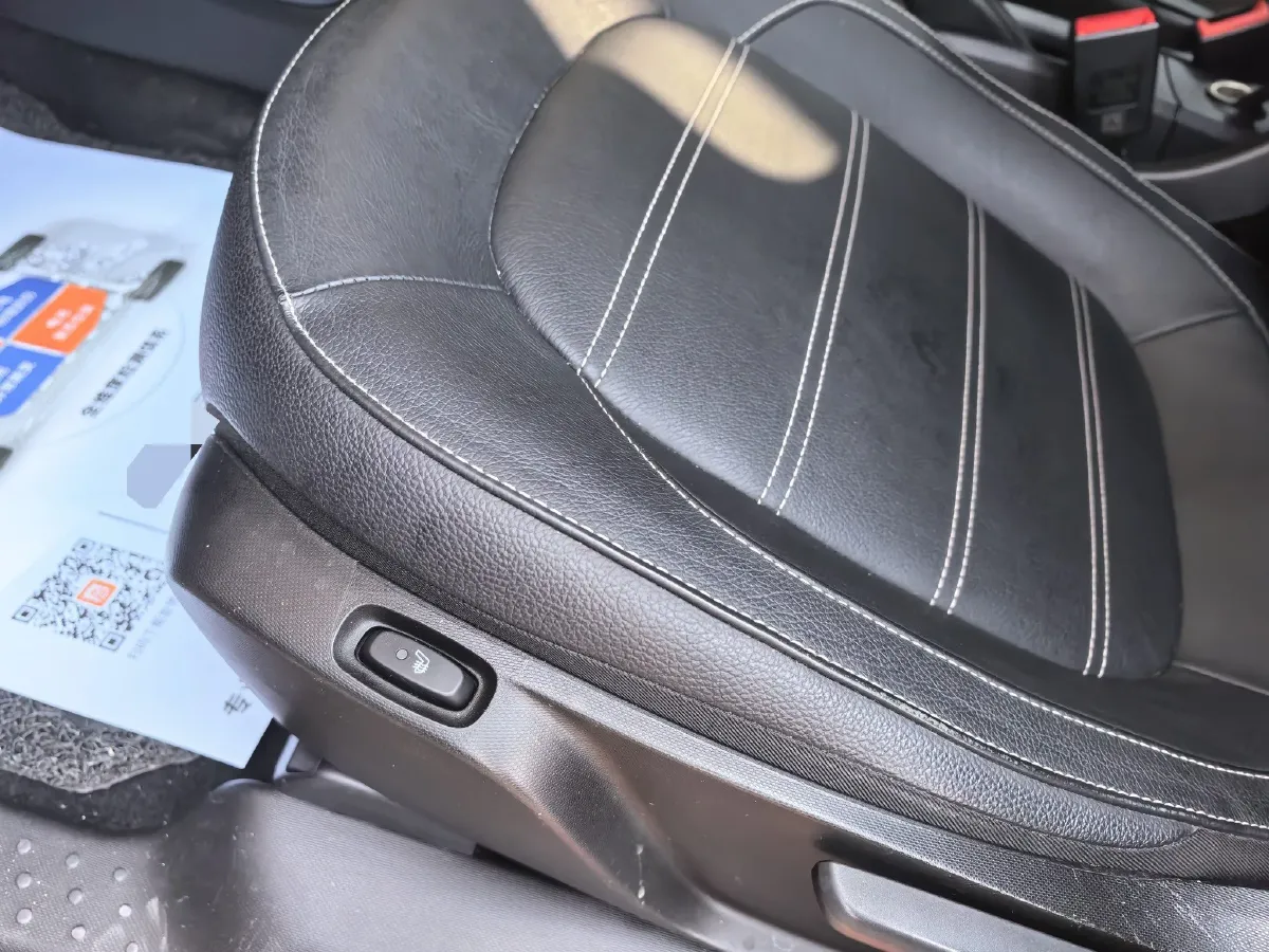 2018 Jeep Renegade 2.0L 148HP L4 9AT,autocango,china used car exporter,china ev exporter,chinese used car exporter,chinese used ev exporter