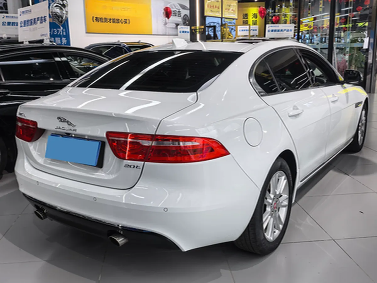 2018 Jaguar XEL 2.0T 200HP L4 8AT,autocango,china used car exporter,china ev exporter,chinese used car exporter,chinese used ev exporter