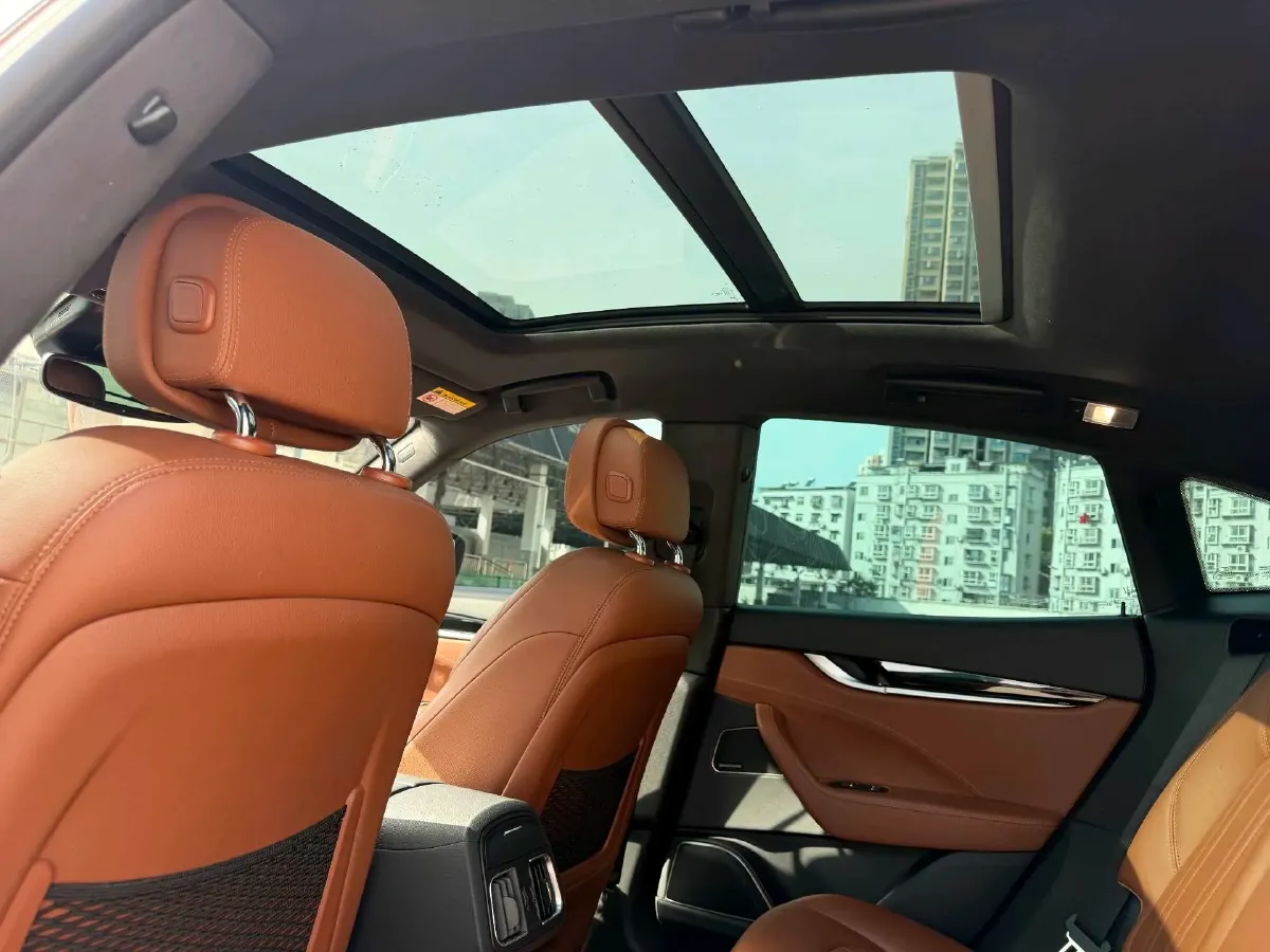 2019 Maserati Levante 3.0T 350HP V6 8AT,autocango,china used car exporter,china ev exporter,chinese used car exporter,chinese used ev exporter