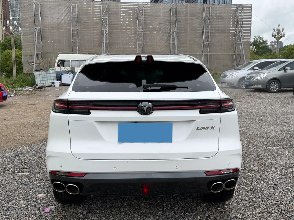 2021 ChangAn UNI-K 2.0T 233HP L4 8AT,autocango,china used car exporter,china ev exporter,chinese used car exporter,chinese used ev exporter