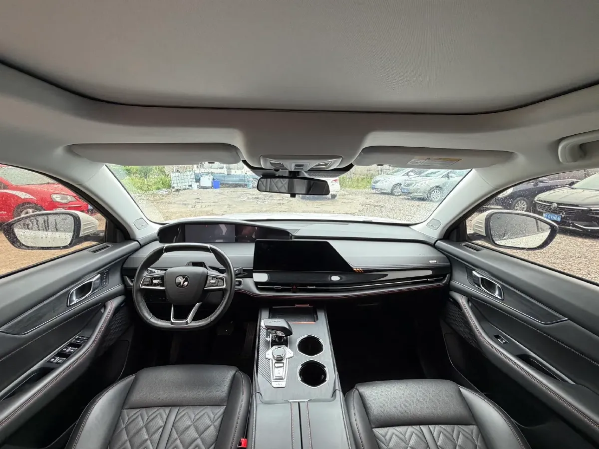 2021 ChangAn UNI-K 2.0T 233HP L4 8AT,autocango,china used car exporter,china ev exporter,chinese used car exporter,chinese used ev exporter