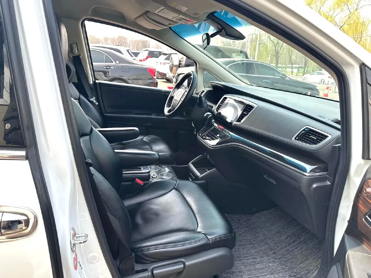 2019 Honda Odyssey 2.0L 146HP L4 E-CVT Hybrid,autocango,china used car exporter,china ev exporter,chinese used car exporter,chinese used ev exporter