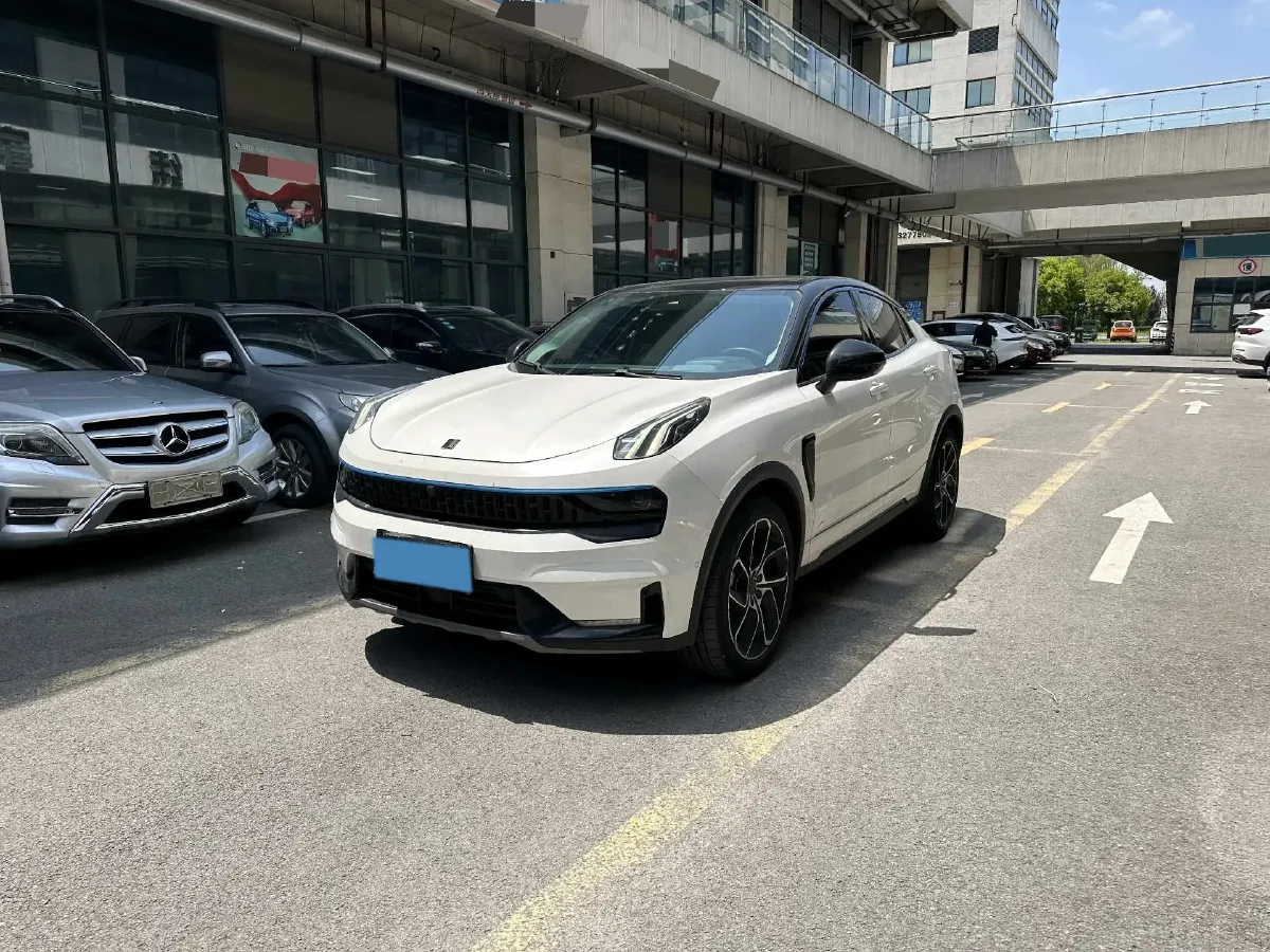2022 LYNK&CO 05 2.0T 254HP L4 8AT,autocango,china used car exporter,china ev exporter,chinese used car exporter,chinese used ev exporter