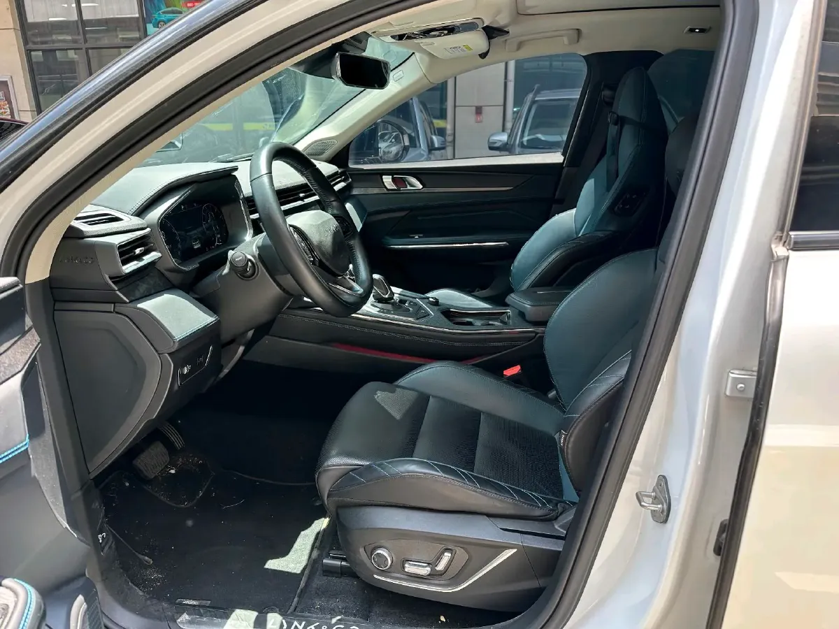 2022 LYNK&CO 05 2.0T 254HP L4 8AT,autocango,china used car exporter,china ev exporter,chinese used car exporter,chinese used ev exporter