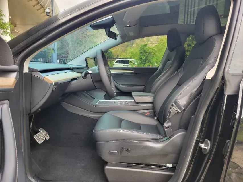 2022 Tesla Model Y BEV 60KWH,autocango,china used car exporter,china ev exporter,chinese used car exporter,chinese used ev exporter