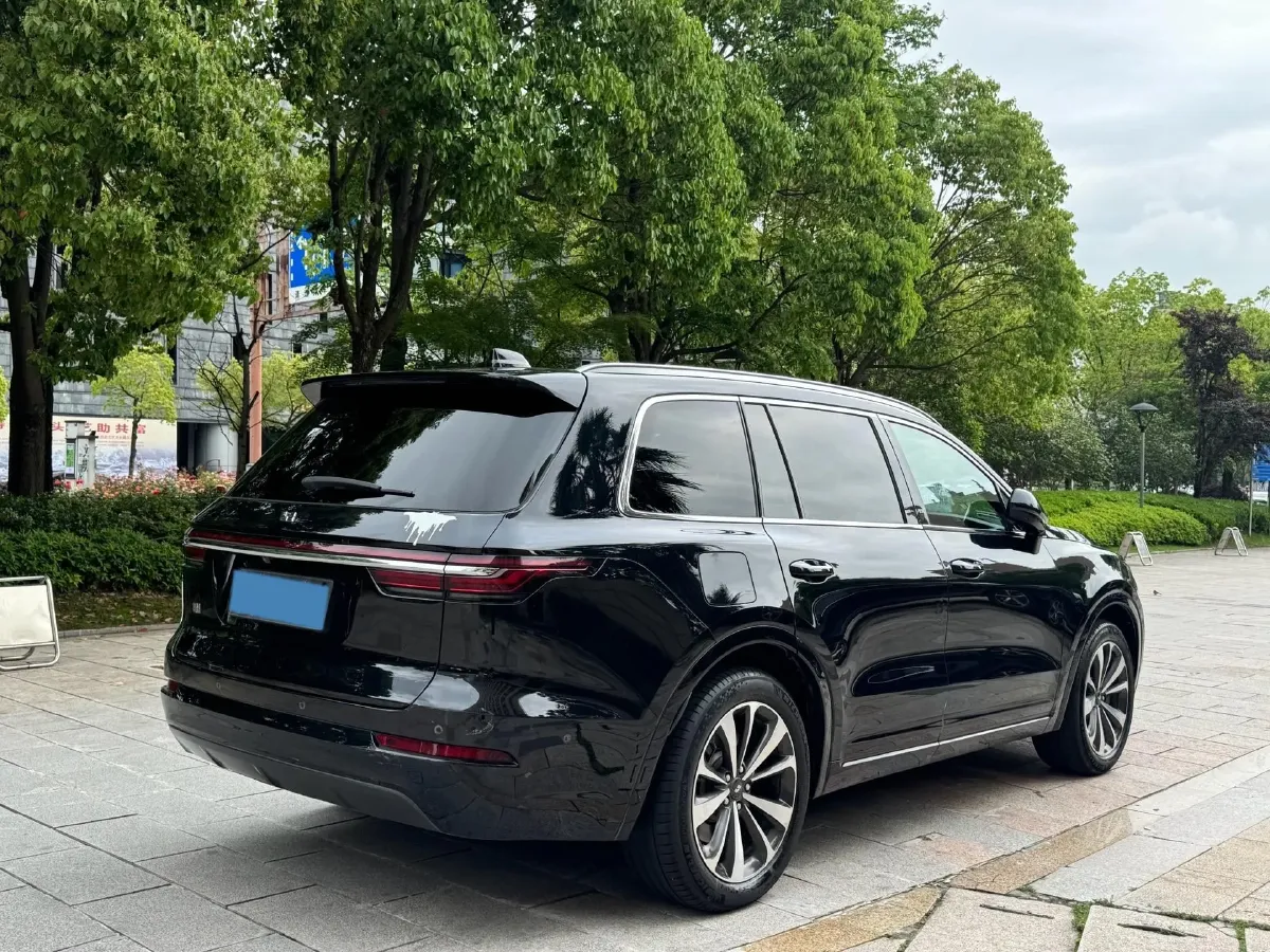 2021 Li ONE Range Extended 131HP REEV 40.5KWH,autocango,china used car exporter,china ev exporter,chinese used car exporter,chinese used ev exporter