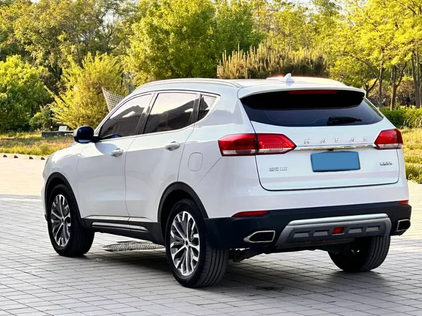 2017 Haval H6 1.5T 169HP L4 7DCT,autocango,china used car exporter,china ev exporter,chinese used car exporter,chinese used ev exporter