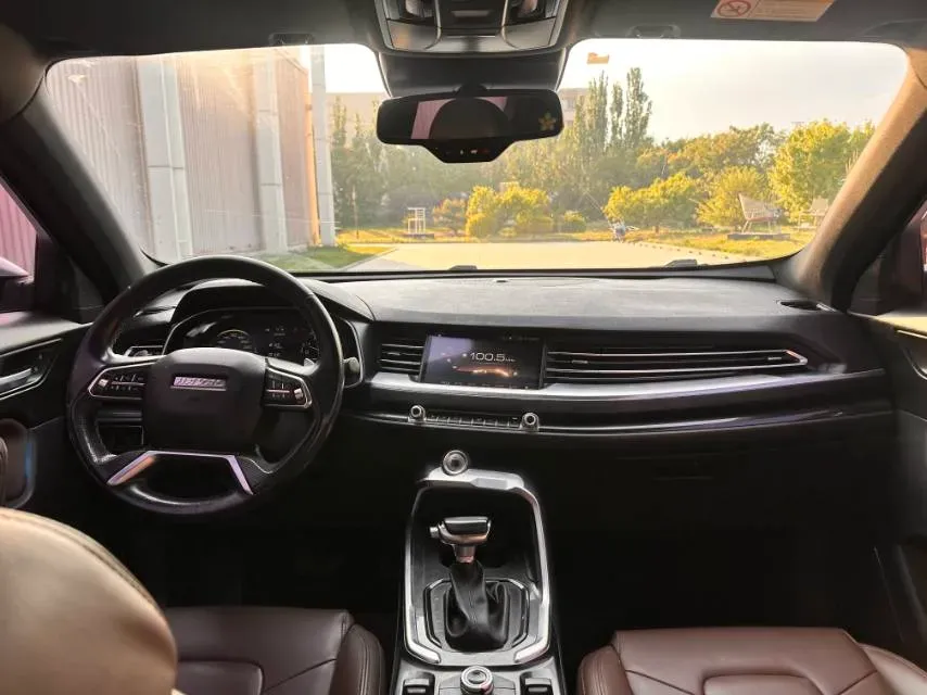 2017 Haval H6 1.5T 169HP L4 7DCT,autocango,china used car exporter,china ev exporter,chinese used car exporter,chinese used ev exporter