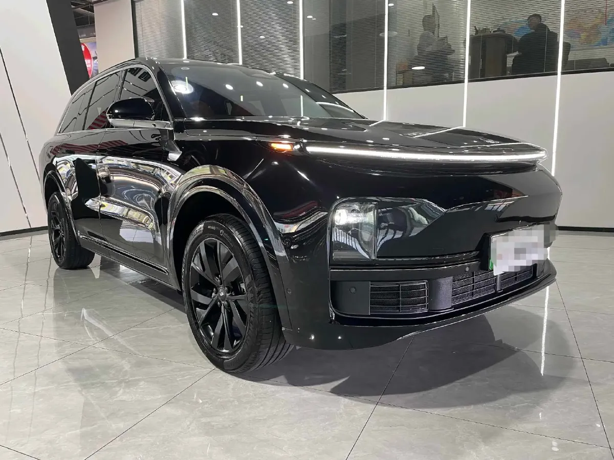 2023 Li L8 Range Extended 154HP REEV 40.9KWH,autocango,china used car exporter,china ev exporter,chinese used car exporter,chinese used ev exporter