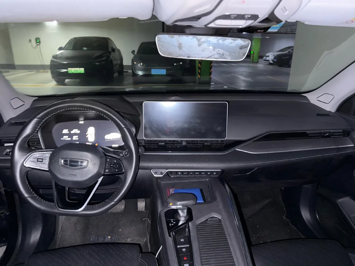 2021 Geely Preface 2.0T 190HP L4 7DCT,autocango,china used car exporter,china ev exporter,chinese used car exporter,chinese used ev exporter