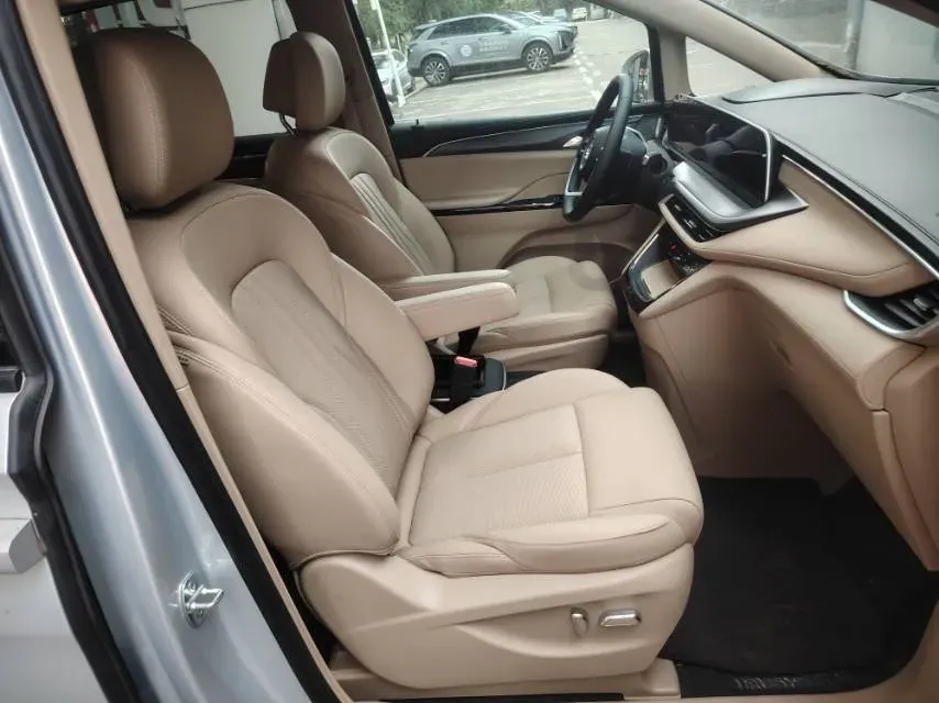 2025 Buick GL8 1.5T 180HP L4 2DHT PHEV,autocango,china used car exporter,china ev exporter,chinese used car exporter,chinese used ev exporter