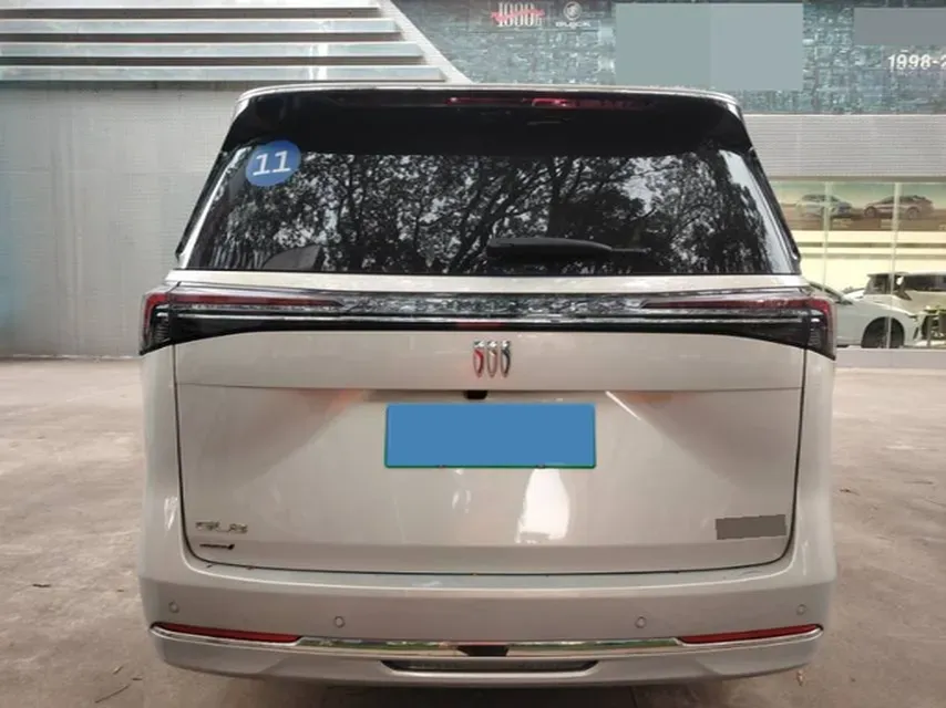 2025 Buick GL8 1.5T 180HP L4 2DHT PHEV,autocango,china used car exporter,china ev exporter,chinese used car exporter,chinese used ev exporter