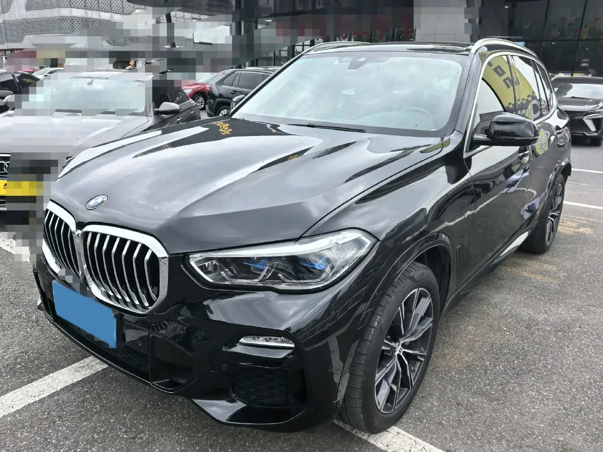 2020 BMW X5 3.0T 340HP L6 8AT,autocango,china used car exporter,china ev exporter,chinese used car exporter,chinese used ev exporter