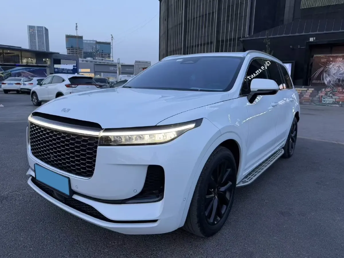 2021 Li ONE Range Extended 131HP REEV 40.5KWH,autocango,china used car exporter,china ev exporter,chinese used car exporter,chinese used ev exporter