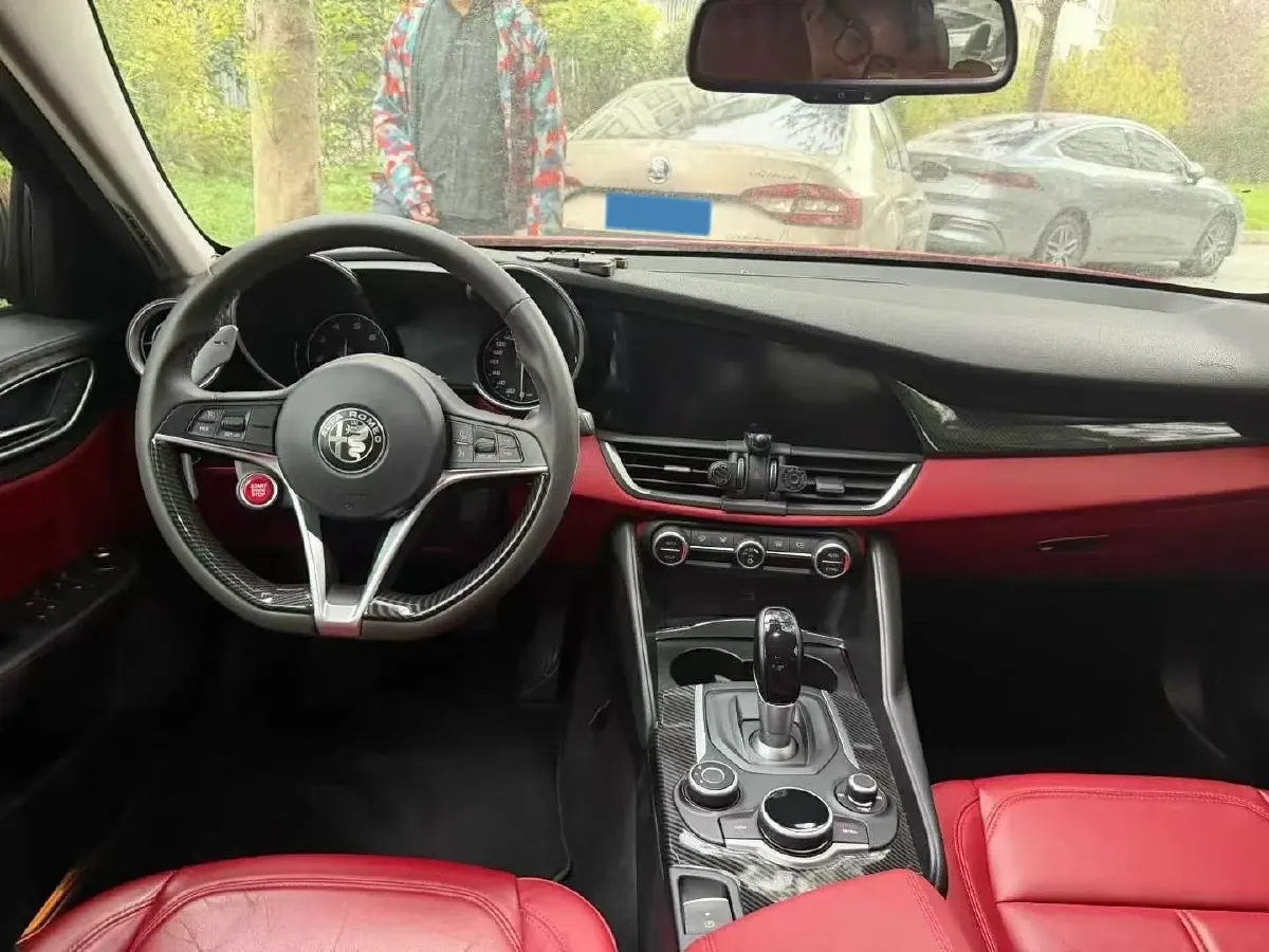 2017 Toyota Highlander 2.0T 220HP L4 6AT,autocango,china used car exporter,china ev exporter,chinese used car exporter,chinese used ev exporter