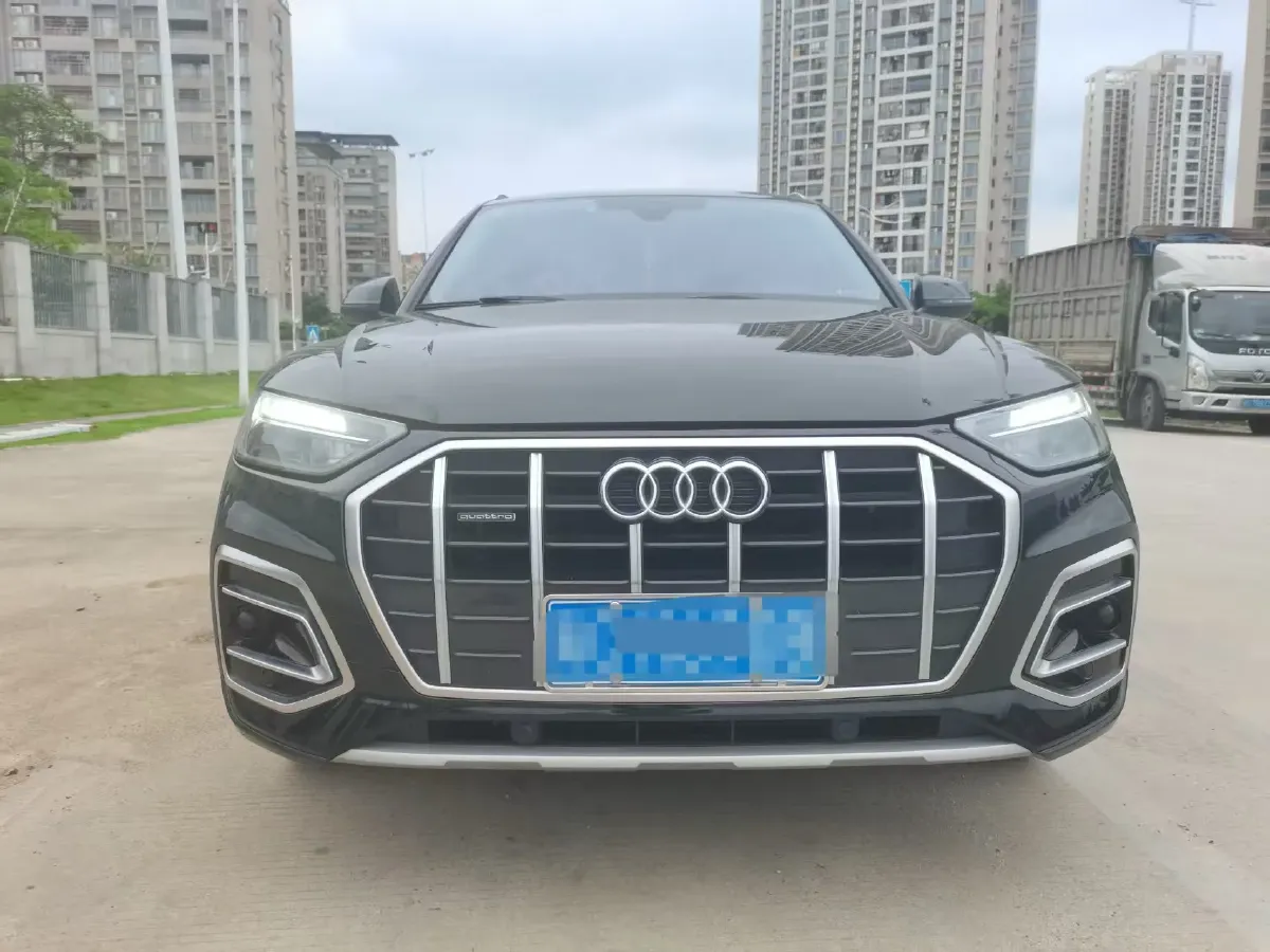 2023 Audi Q5L 2.0T 190HP L4 7DCT,autocango,china used car exporter,china ev exporter,chinese used car exporter,chinese used ev exporter