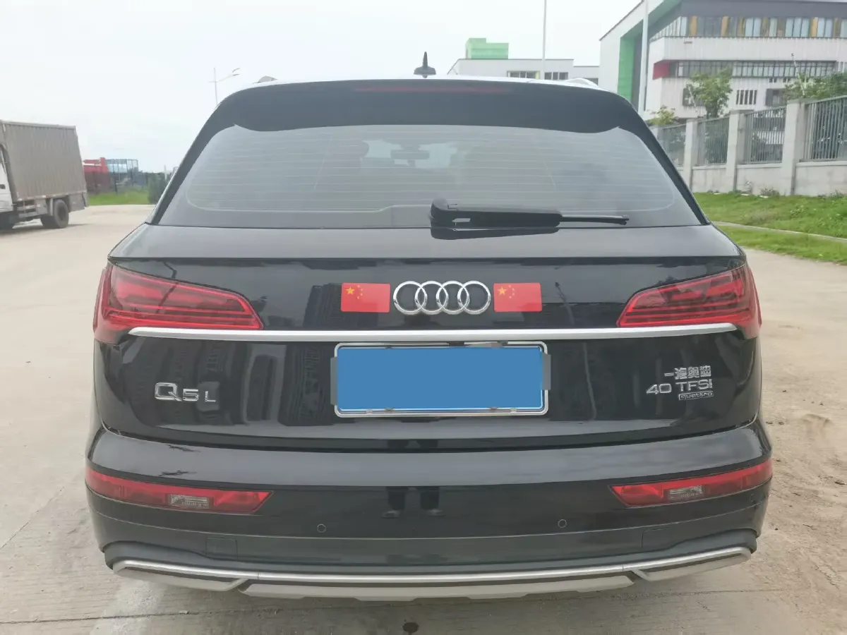 2023 Audi Q5L 2.0T 190HP L4 7DCT,autocango,china used car exporter,china ev exporter,chinese used car exporter,chinese used ev exporter