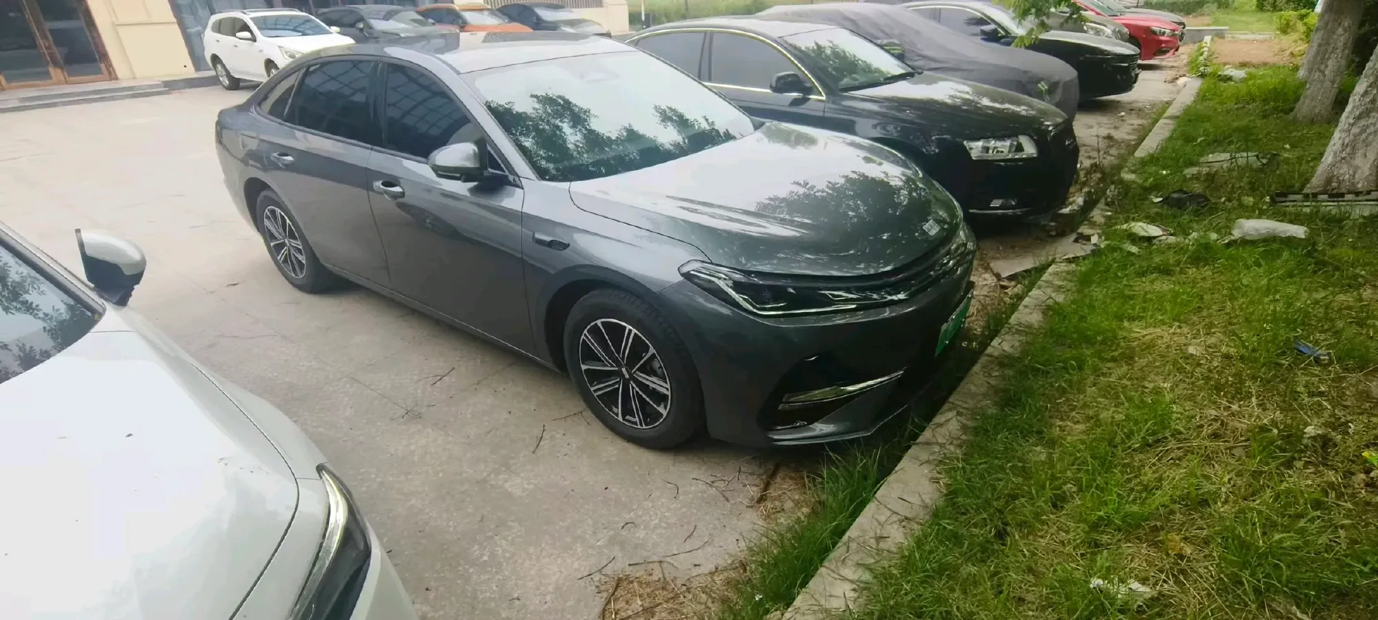 2025 Geely Galaxy A7 1.5L 112HP L4 1DHT PHEV,autocango,china used car exporter,china ev exporter,chinese used car exporter,chinese used ev exporter