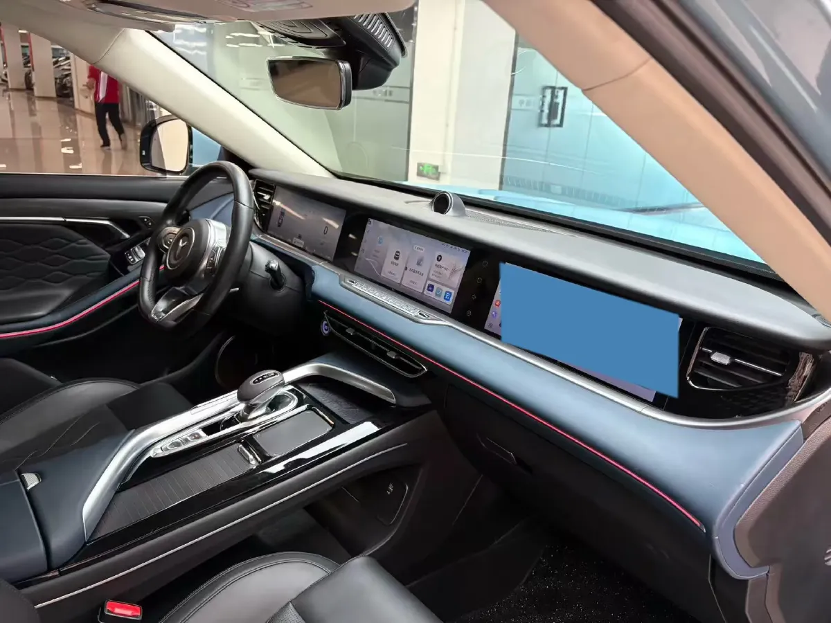 2021 Voyah FREE Range Extended 109HP REEV 33KWH,autocango,china used car exporter,china ev exporter,chinese used car exporter,chinese used ev exporter