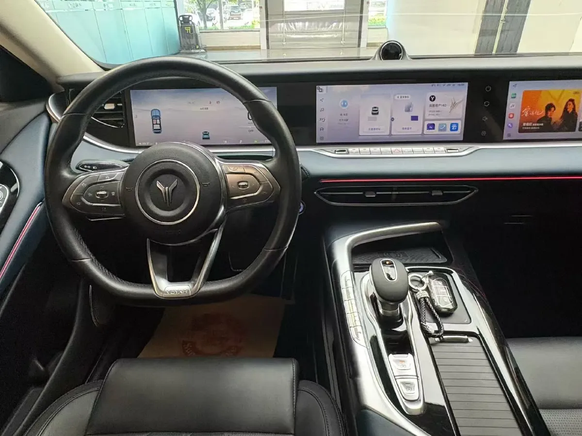 2021 Voyah FREE Range Extended 109HP REEV 33KWH,autocango,china used car exporter,china ev exporter,chinese used car exporter,chinese used ev exporter